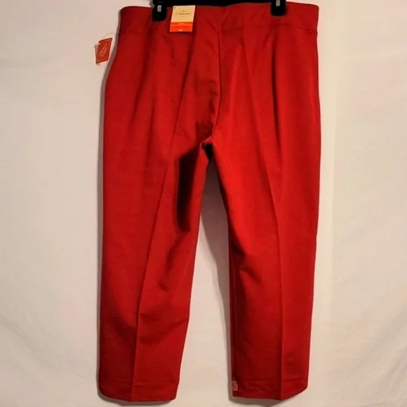 st John's Bay French Terry Capri Pants - Picture 3 of 10